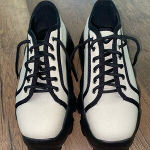 Moda Black and Cream Women's Sneakers